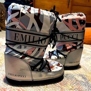 Emilio Pucci scarf print moon boots